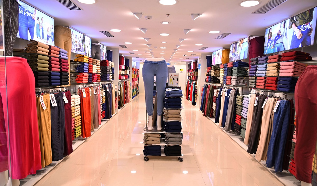Go Colors to Add 120130 Stores YoY Indian Retailer
